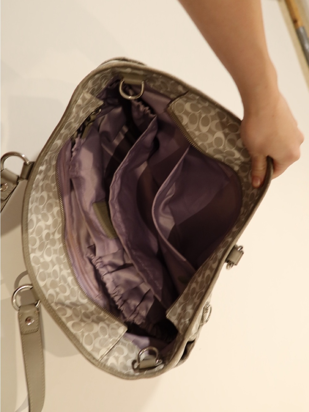 Coach Signature Large grey Tote - Picture 13 of 15